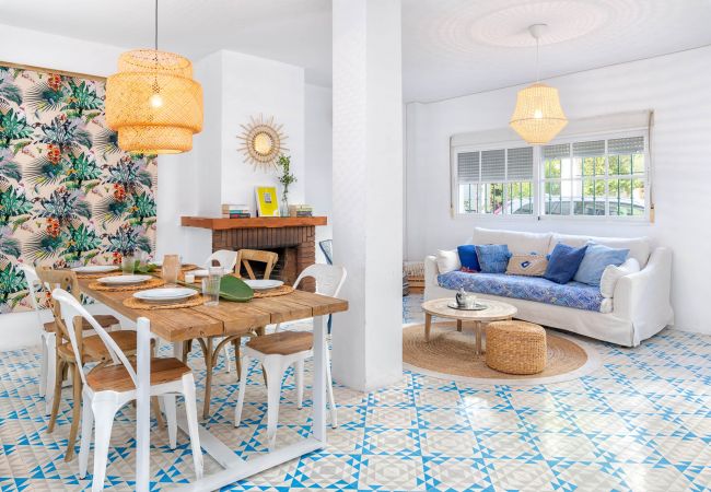 Apartamento en Málaga - Chuita - Apartamento Turístico Pedregalejo Apartamento en Málaga - Chuita - Apartamento Turístico Pedregalejo