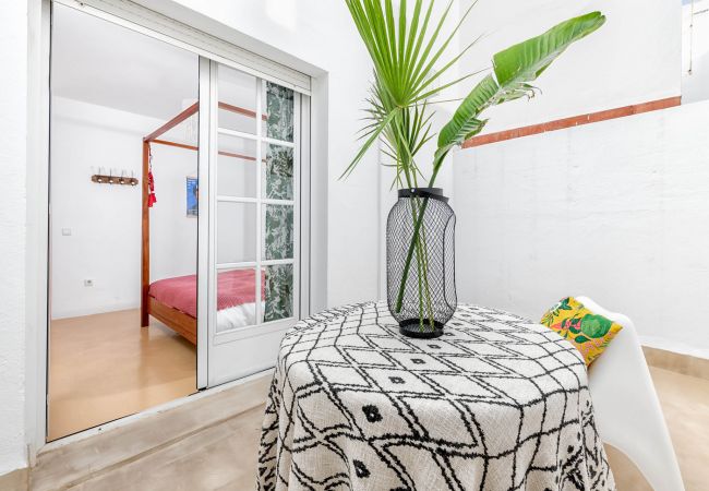 Apartamento en Málaga - Chuita - Apartamento Turístico Pedregalejo Apartamento en Málaga - Chuita - Apartamento Turístico Pedregalejo