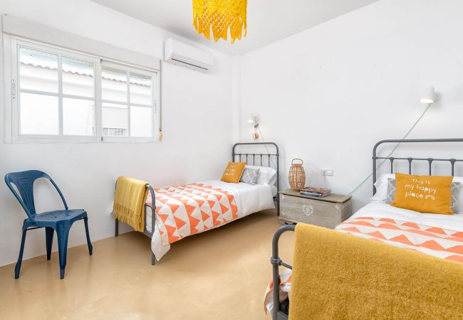 Apartamento en Málaga - Chuita - Apartamento Turístico Pedregalejo Apartamento en Málaga - Chuita - Apartamento Turístico Pedregalejo