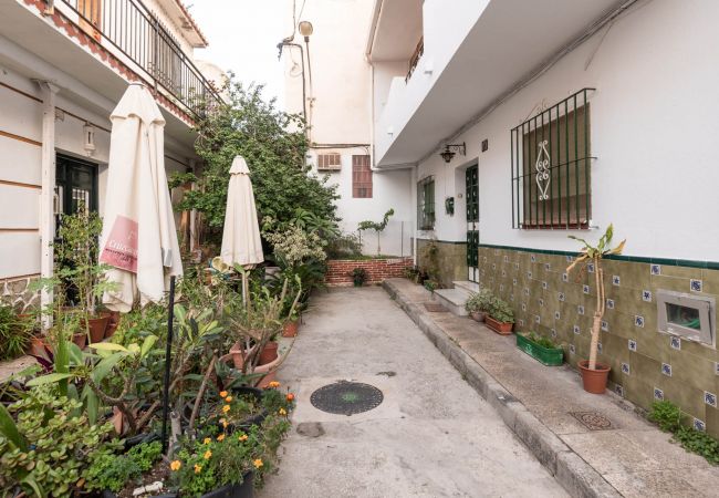 Apartamento en Málaga - Chuita - Apartamento Turístico Pedregalejo Apartamento en Málaga - Chuita - Apartamento Turístico Pedregalejo