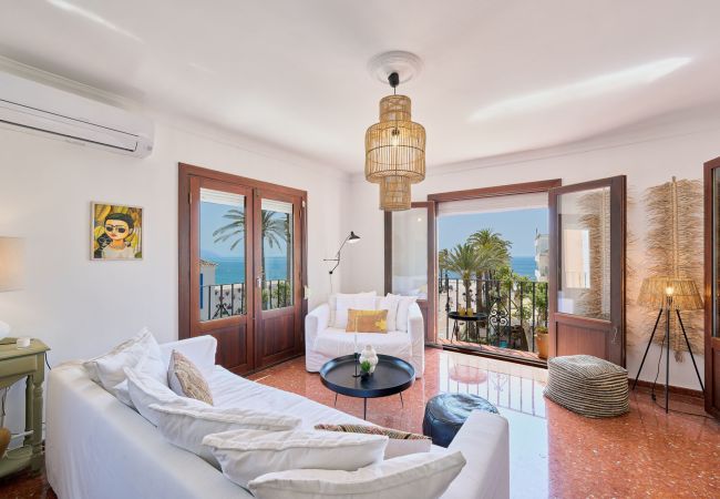 Apartamento en Nerja - Balcon de Europa - alquiler vacacional en Nerja Apartamento en Nerja - Balcon de Europa - alquiler vacacional en Nerja
