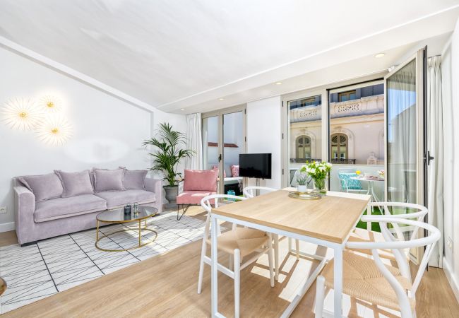 Apartamento en Málaga - Atico Sebastian Souviron - Atico en Malaga Apartamento en Málaga - Atico Sebastian Souviron - Atico en Malaga