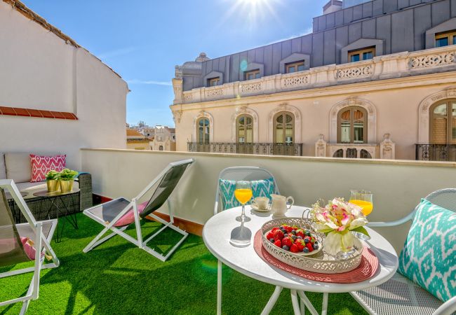 Apartamento en Málaga - Atico Sebastian Souviron - Atico en Malaga Apartamento en Málaga - Atico Sebastian Souviron - Atico en Malaga