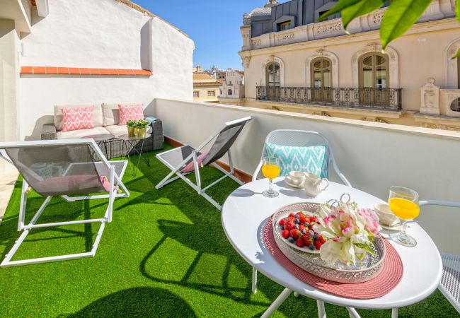 Apartamento en Málaga - Atico Sebastian Souviron - Atico en Malaga Apartamento en Málaga - Atico Sebastian Souviron - Atico en Malaga